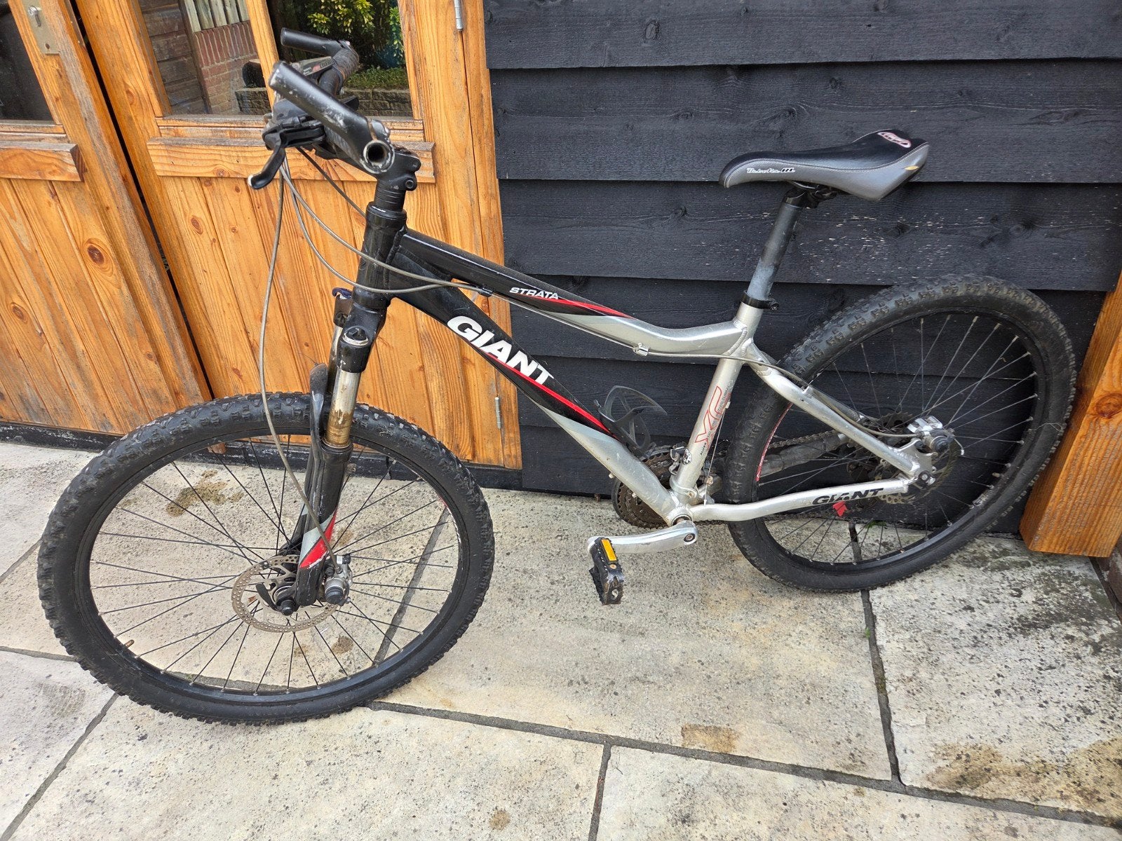 Giant Strata Mountainbike (26", framemaat S) - Projectfiets, Ophalen