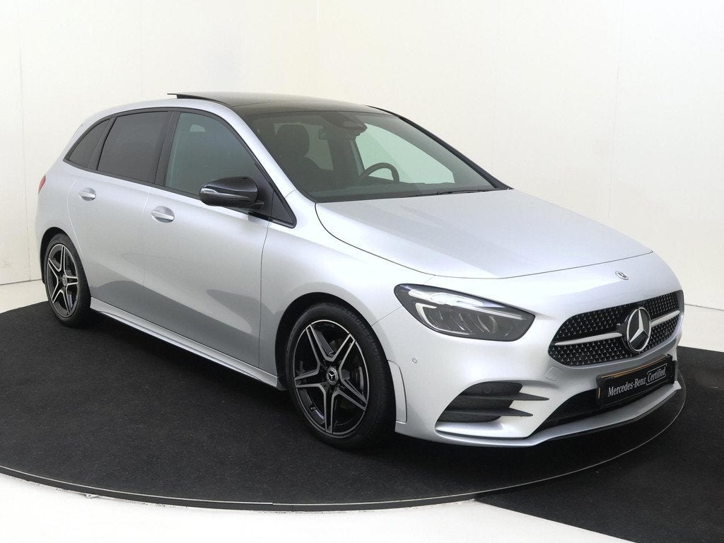 Mercedes-Benz B-klasse 200 AMG Line, Auto's, Mercedes-Benz, 745 kg, Stof, Gebruikt, 4 cilinders