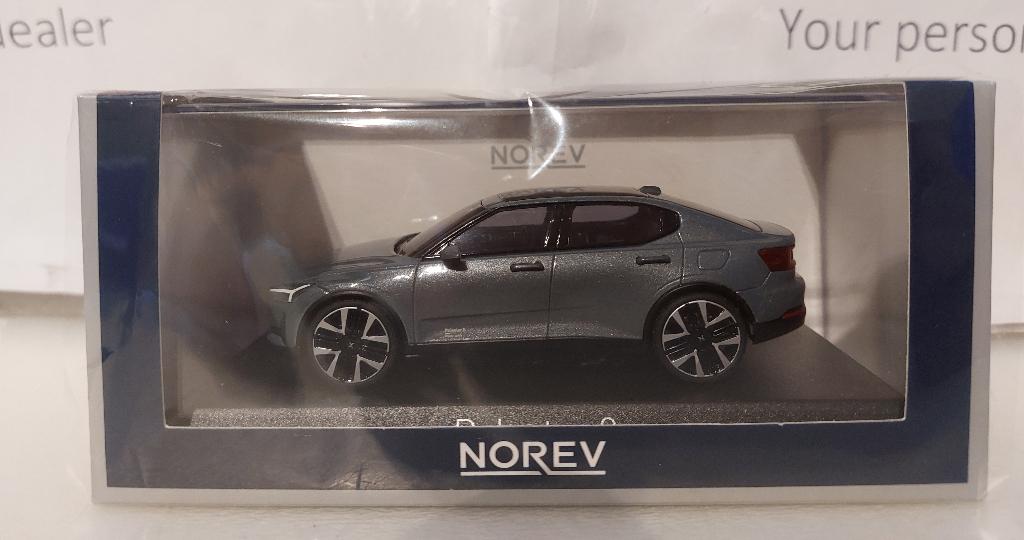 Norev 1:43 Polestar 2 2024 thunder metallic nieuw in display, Hobby en Vrije tijd, Modelauto's | 1:43, Ophalen of Verzenden, Nieuw