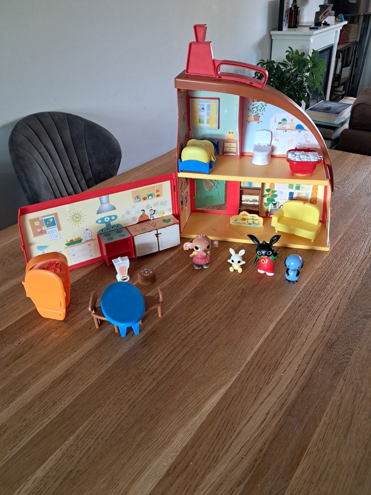 Bing Speelhuis met figuren en accessoires, Ophalen