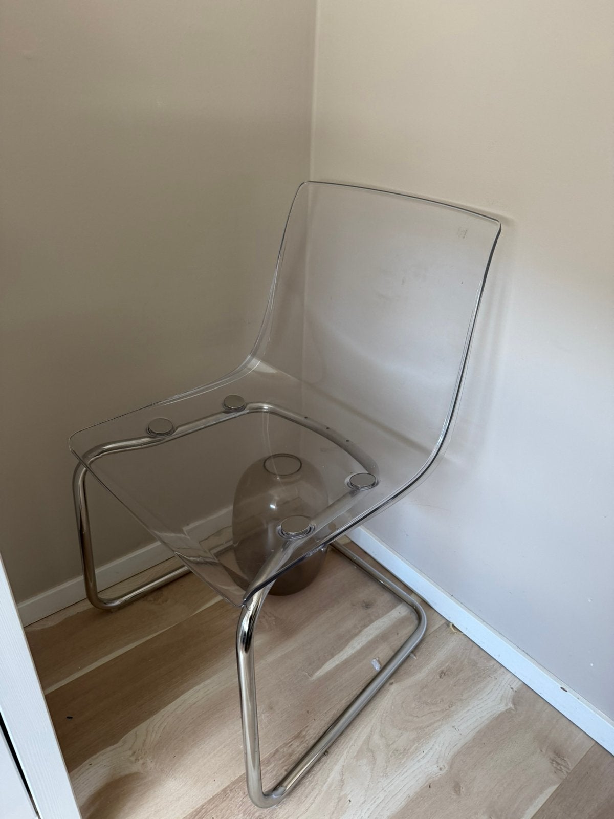 Ikea tobias transparant (eetkamer)stoel, Ophalen, Zo goed als nieuw