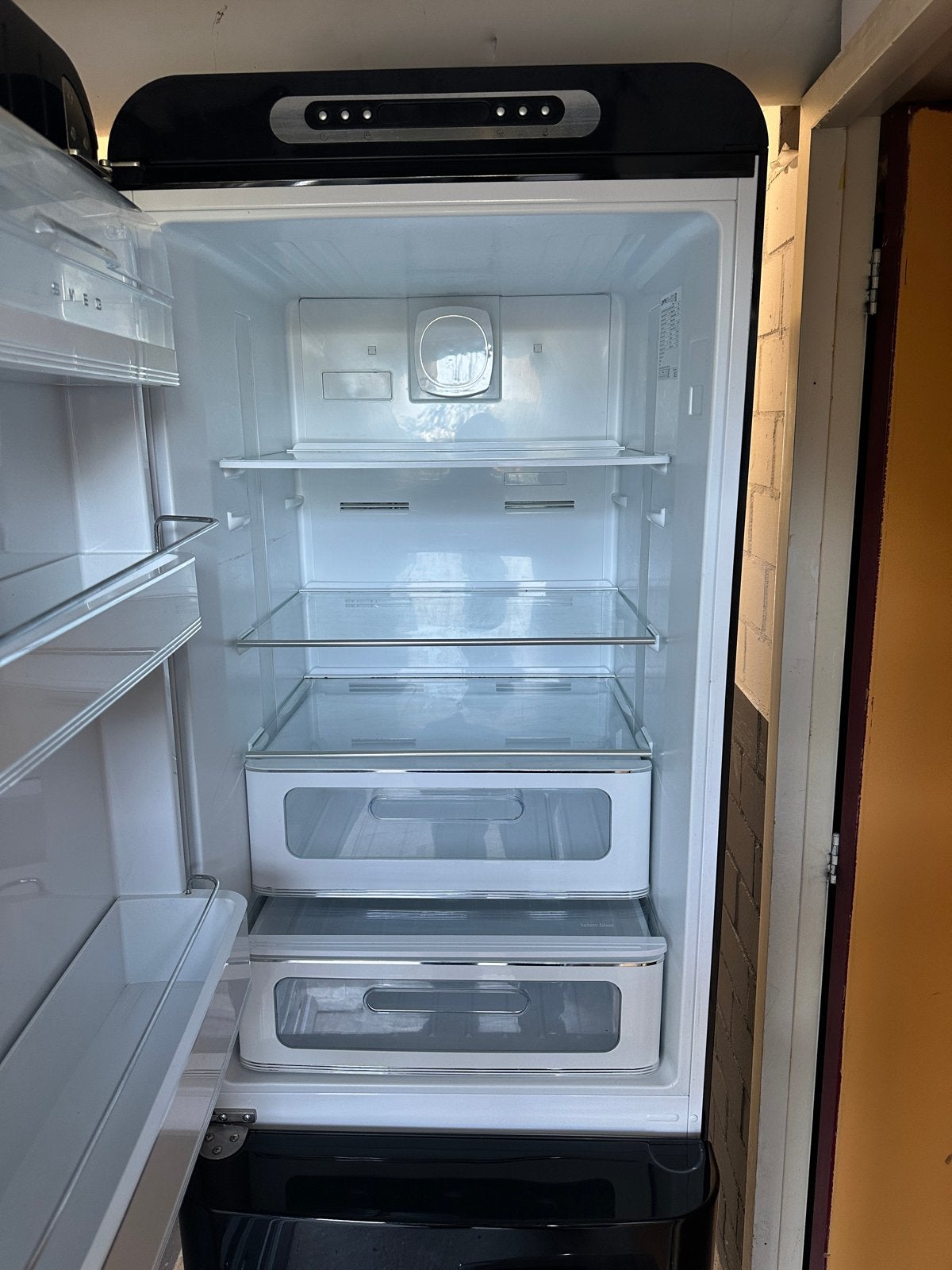 Smeg FAB32LBL5 Koelkast met vriezer - Zwart, Retro Design, Witgoed en Apparatuur, Ophalen, 200 liter of meer, 60 cm of meer, Met aparte vriezer