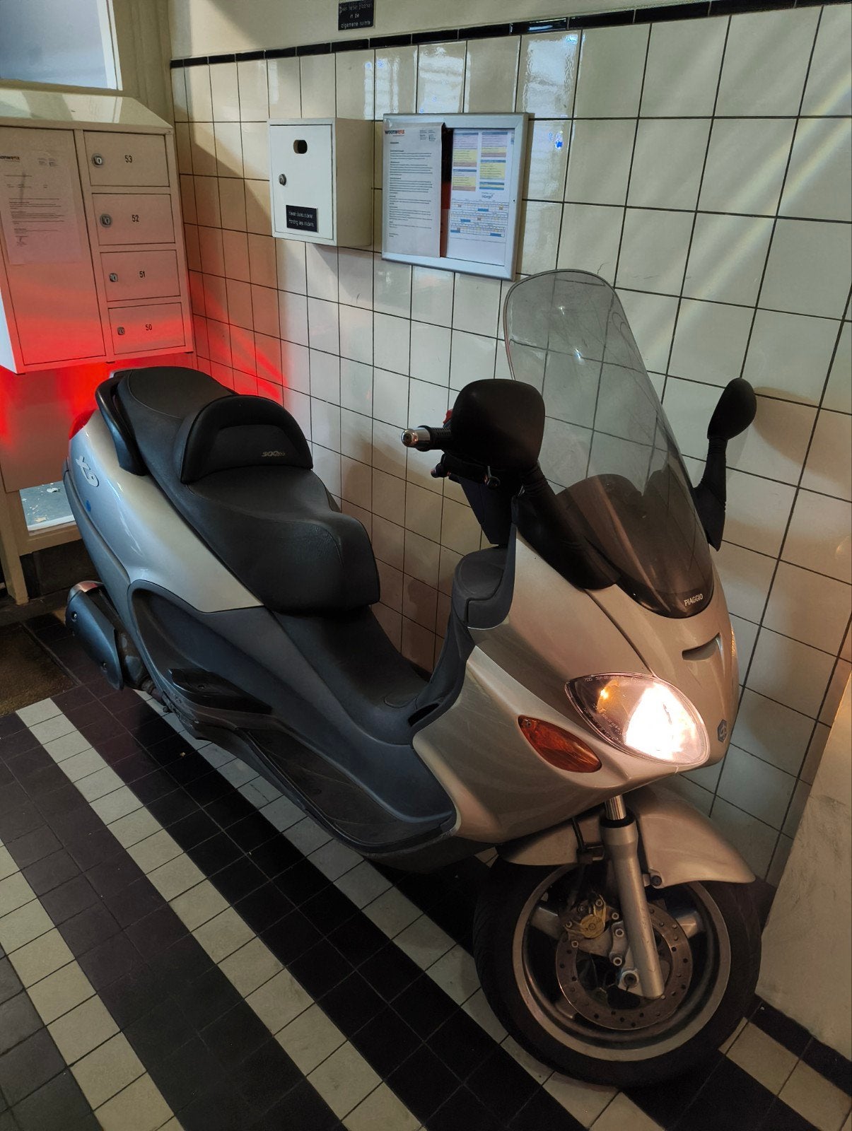 zeldzame piaggio x9 200cc, Ophalen, Gebruikt