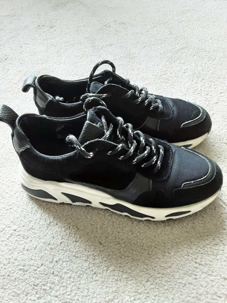 Juul&Belle sneakers Maat 37, Zwart, Juul&Belle, Ophalen of Verzenden, Sneakers of Gympen