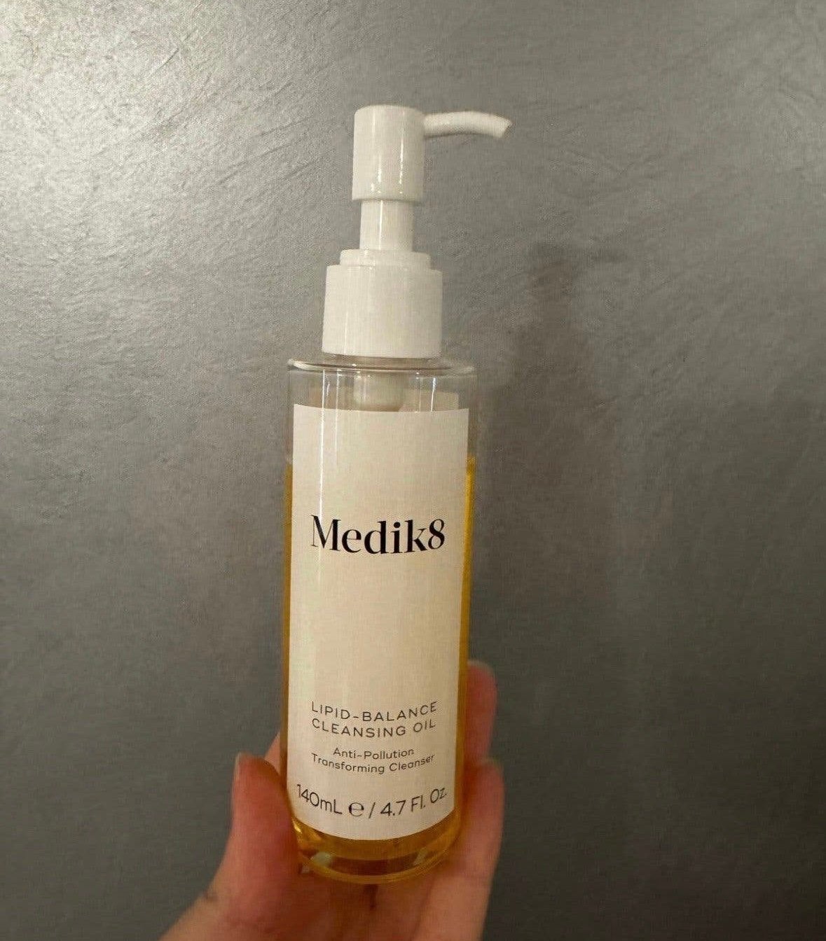Medik8 Lipid-Balance Cleansing Oil - 140ml, Ophalen of Verzenden, Zo goed als nieuw, Gehele gezicht, Reiniging