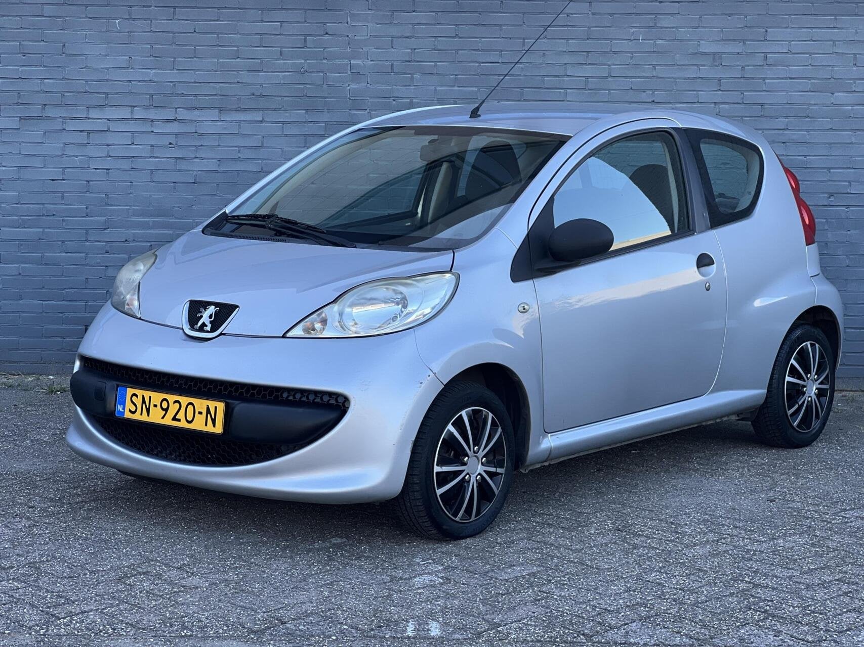Peugeot 107