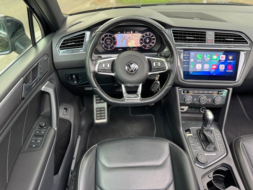 Volkswagen Tiguan 2.0 TDI 4Motion Highline Business R Line 3, Auto's, Volkswagen, Automaat, Automatische klimaatregeling, Gebruikt