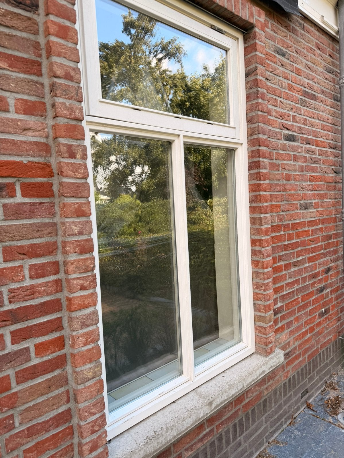 2x Hardhouten kozijn 105 x 180 cm – dubbel glas – kiepraam, Raamkozijn, Zo goed als nieuw, Hout, Ophalen