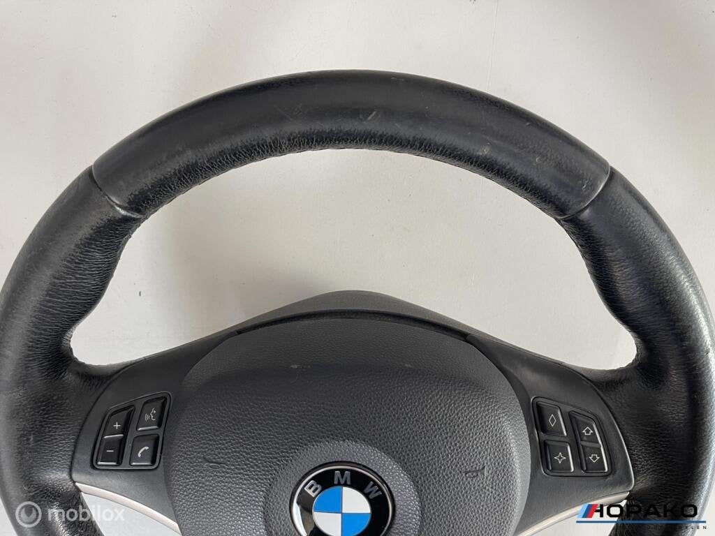 Sportstuur BMW 1 / 3 serie E90 E91 E92 E93 E81 E82 E87 E88, Auto-onderdelen, Besturing, Gebruikt, Einsteinlaan 5 rijswijk, Bmw