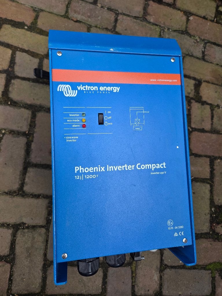 Victron energy Blue power 12/1200 watt omvormer, Ophalen, Zo goed als nieuw