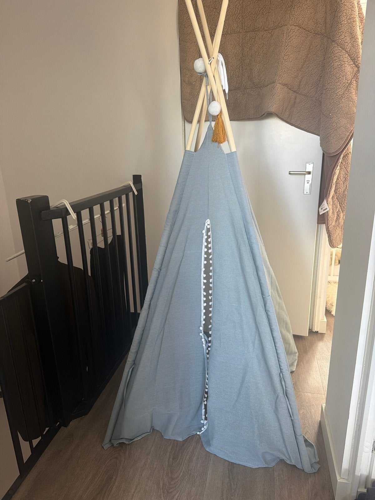 Leuke tipi tent voor kinderen - licht blauw- houten stokken, Kinderen en Baby's, Ophalen, Gebruikt, Hout
