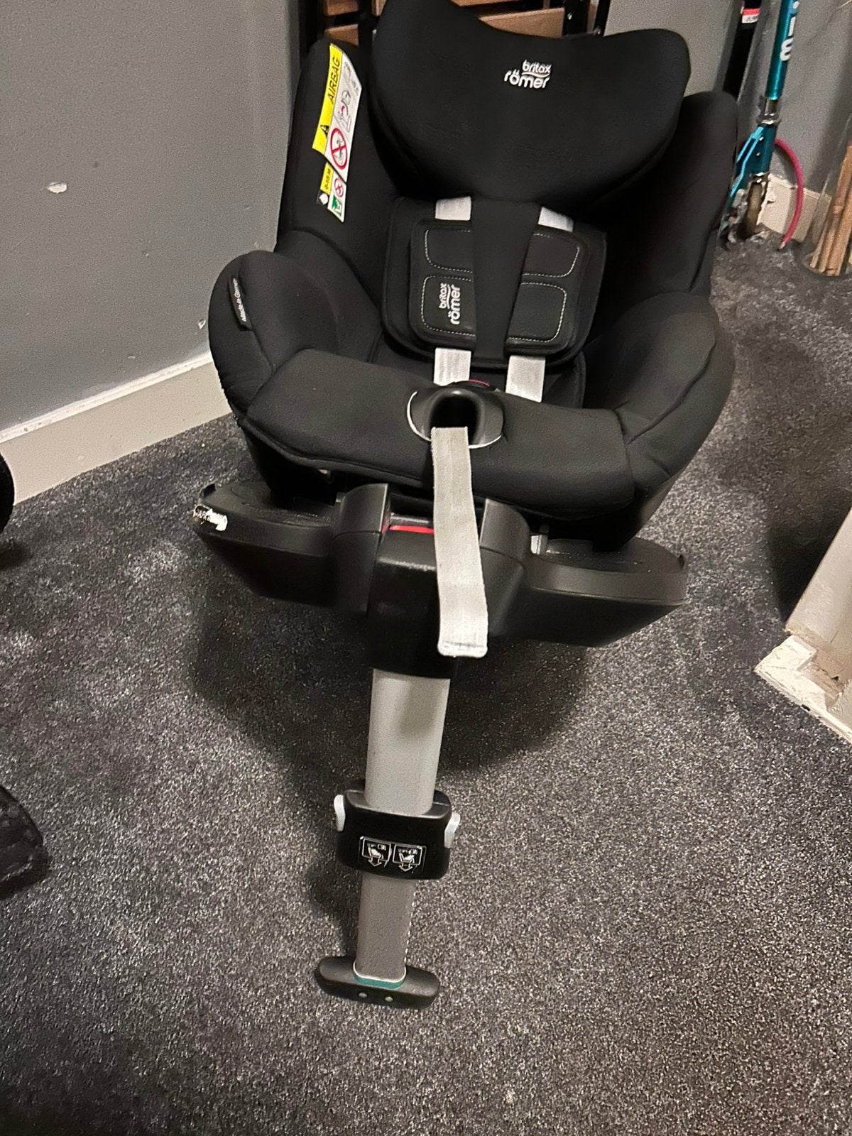 Britax Römer DUALFIX M i-SIZE Rotating ISOFIX Car Seat, Kinderen en Baby's, Ophalen, Romer, 9 t/m 18 kg, Zo goed als nieuw