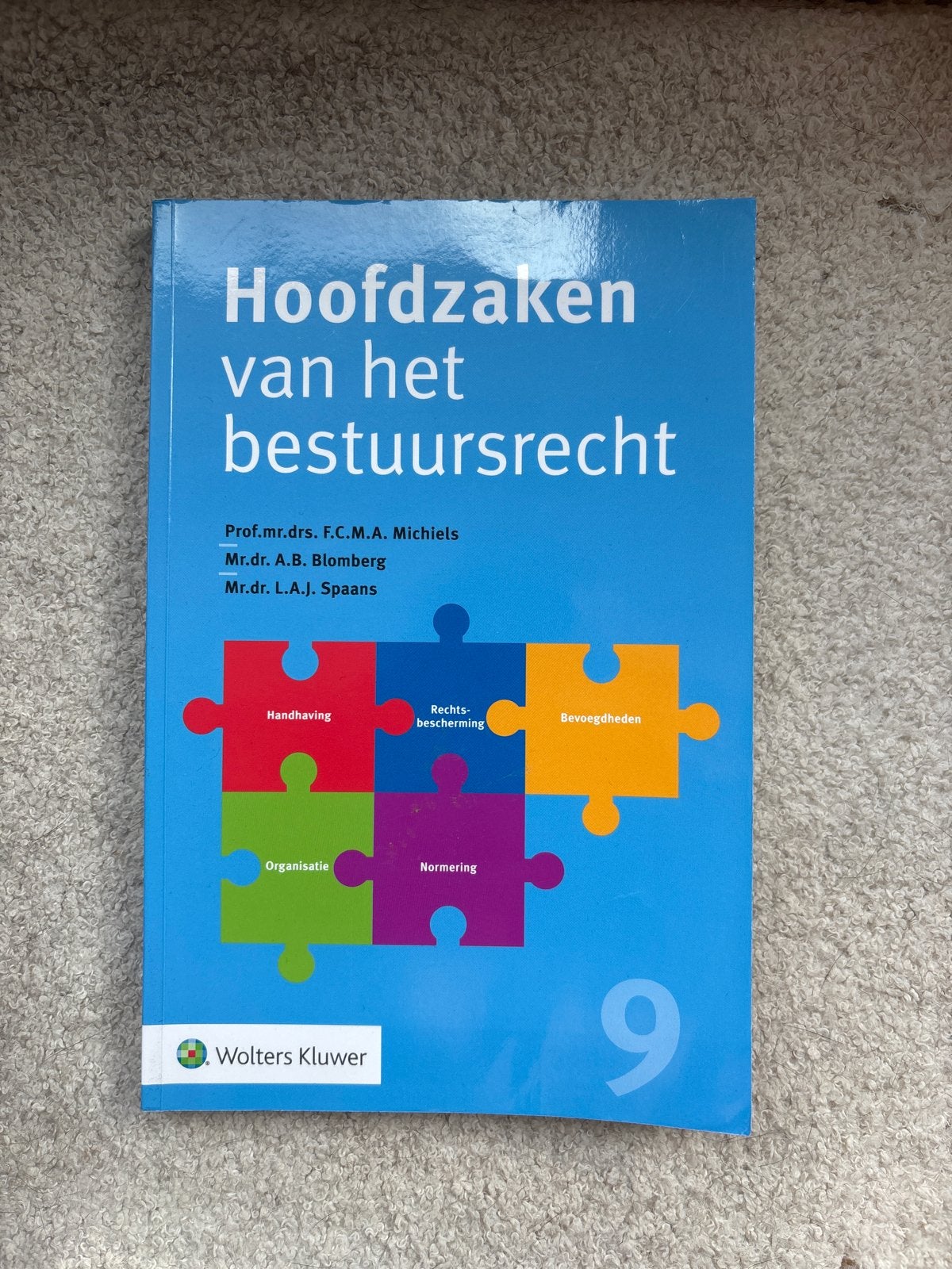 Hoofdzaken van het bestuursrecht - 9e druk, Boeken, Ophalen of Verzenden, Gamma, Zo goed als nieuw, HBO