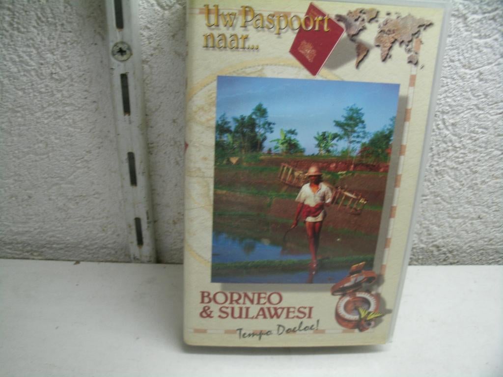 vhs 112a uw paspoort naar borneo en sulawesi tempo doeloe, Alle leeftijden, Ophalen of Verzenden, Zo goed als nieuw, Overige genres