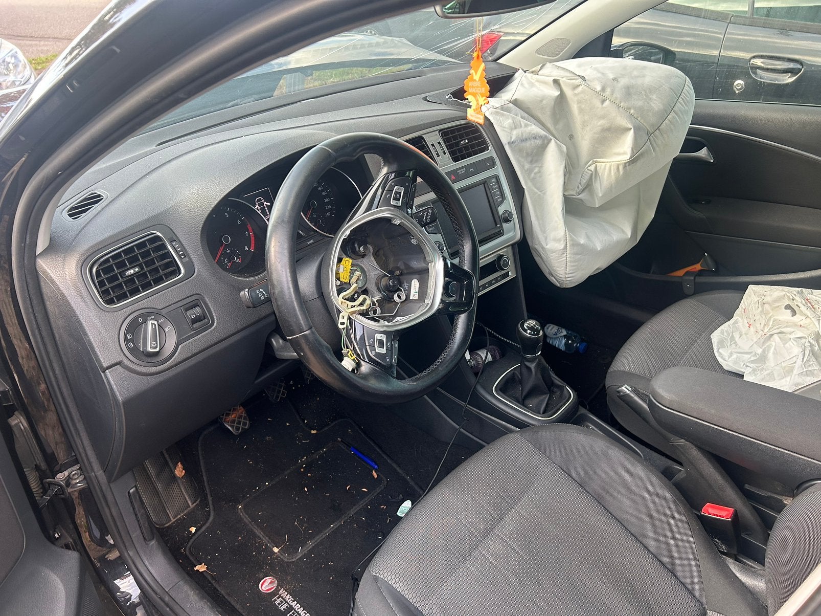 Polo schade, Auto diversen, Ophalen of Verzenden, Wit, Benzine