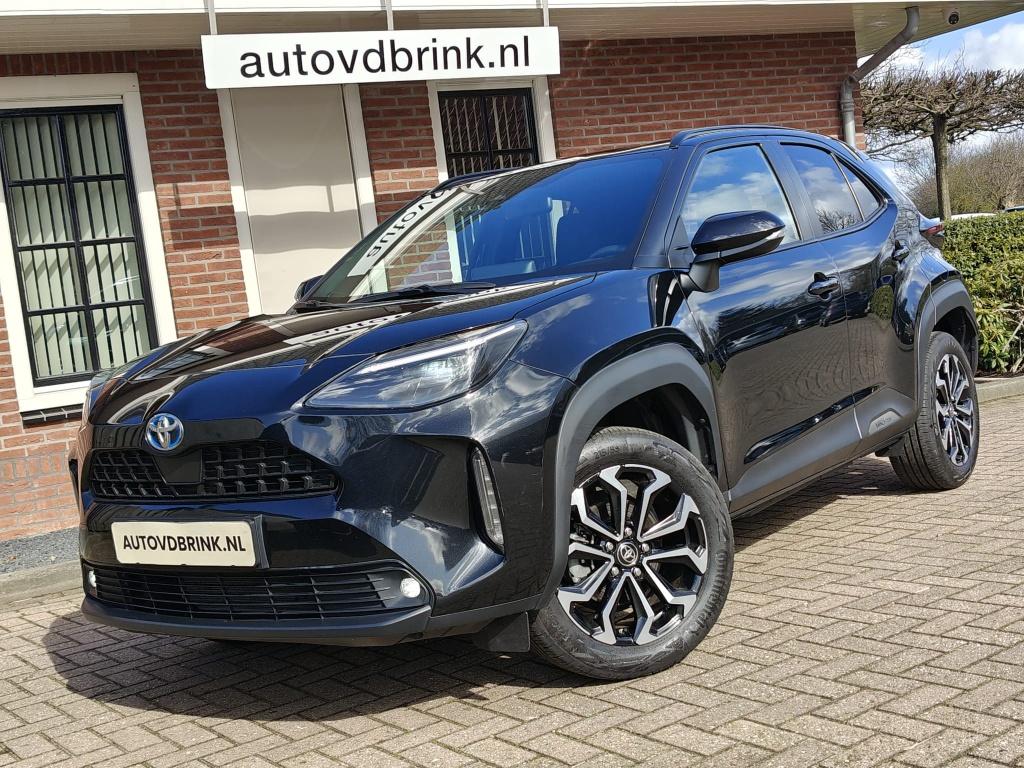 Toyota Yaris Cross 1.5 Hybrid Explore, CAMERA / STOELVERWARM, Stof, Gebruikt, 750 kg, Zwart