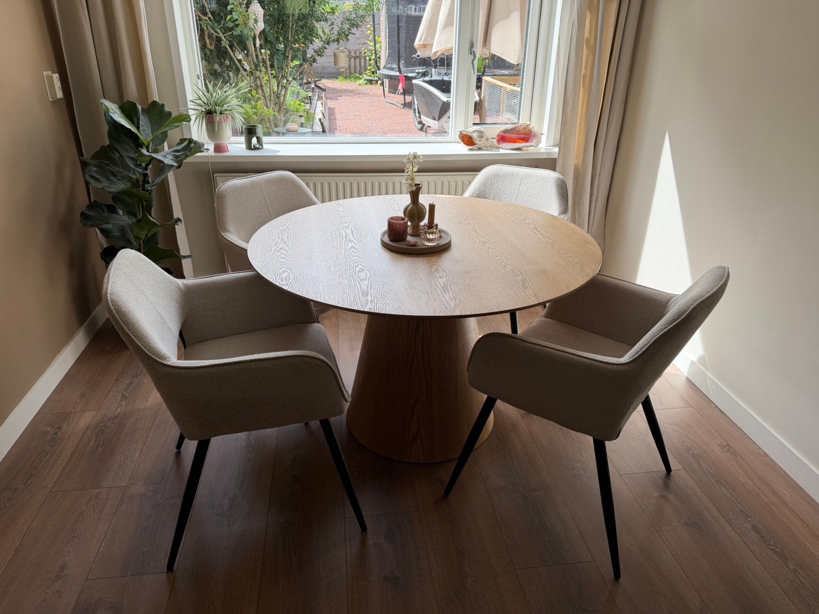 Eetkamer stoelen set Vera, Huis en Inrichting, Ophalen, Zo goed als nieuw, Rechthoekig, 50 tot 100 cm