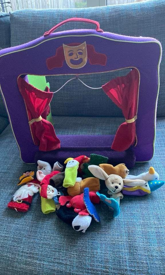 Poppenkast in het klein van stof, Ophalen of Verzenden, Zo goed als nieuw, Overige typen