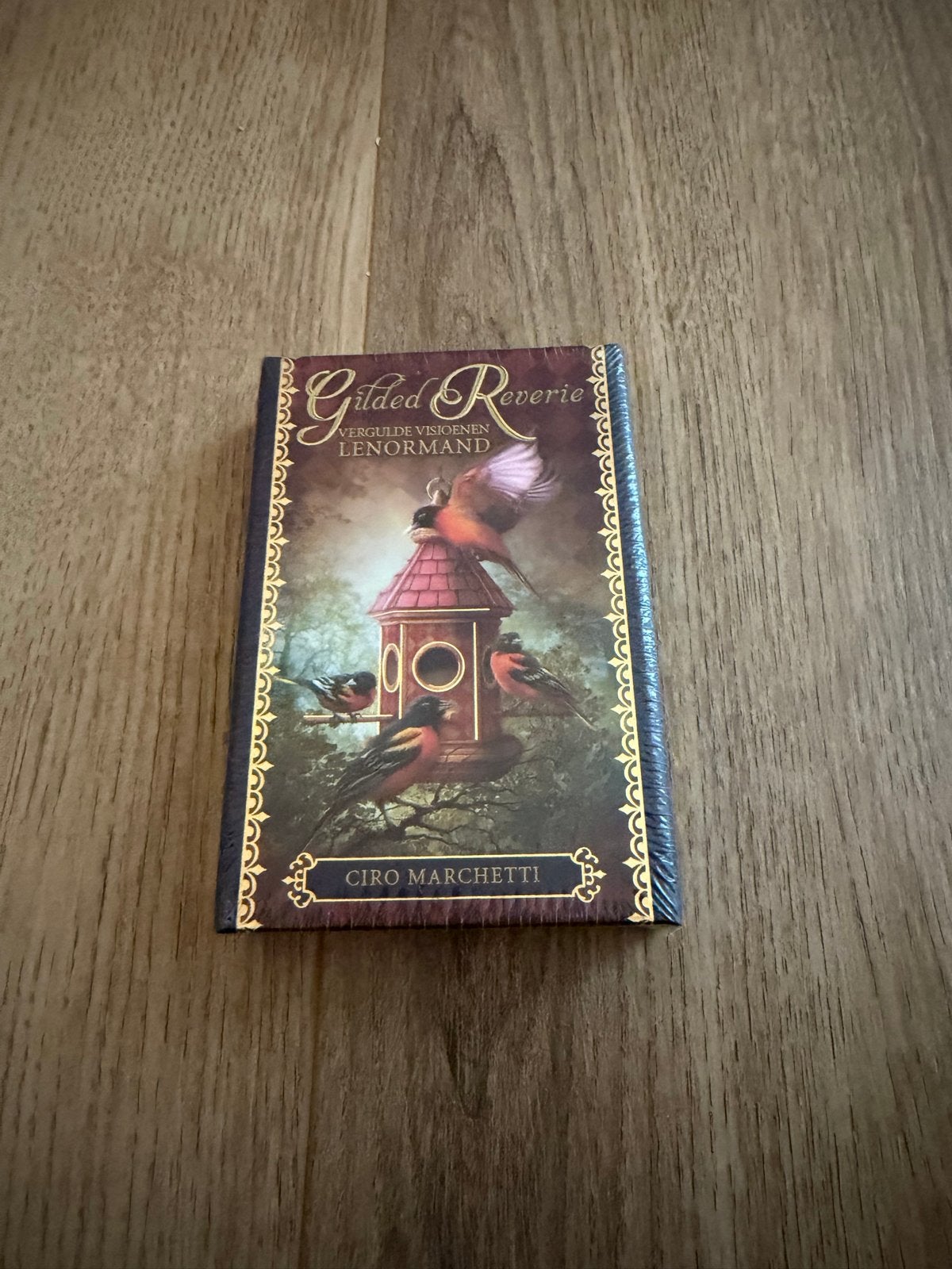 Gilded Reverie Lenormand - Ciro Marchetti, Ophalen of Verzenden, Nieuw, Tarot of Kaarten leggen, Instructieboek