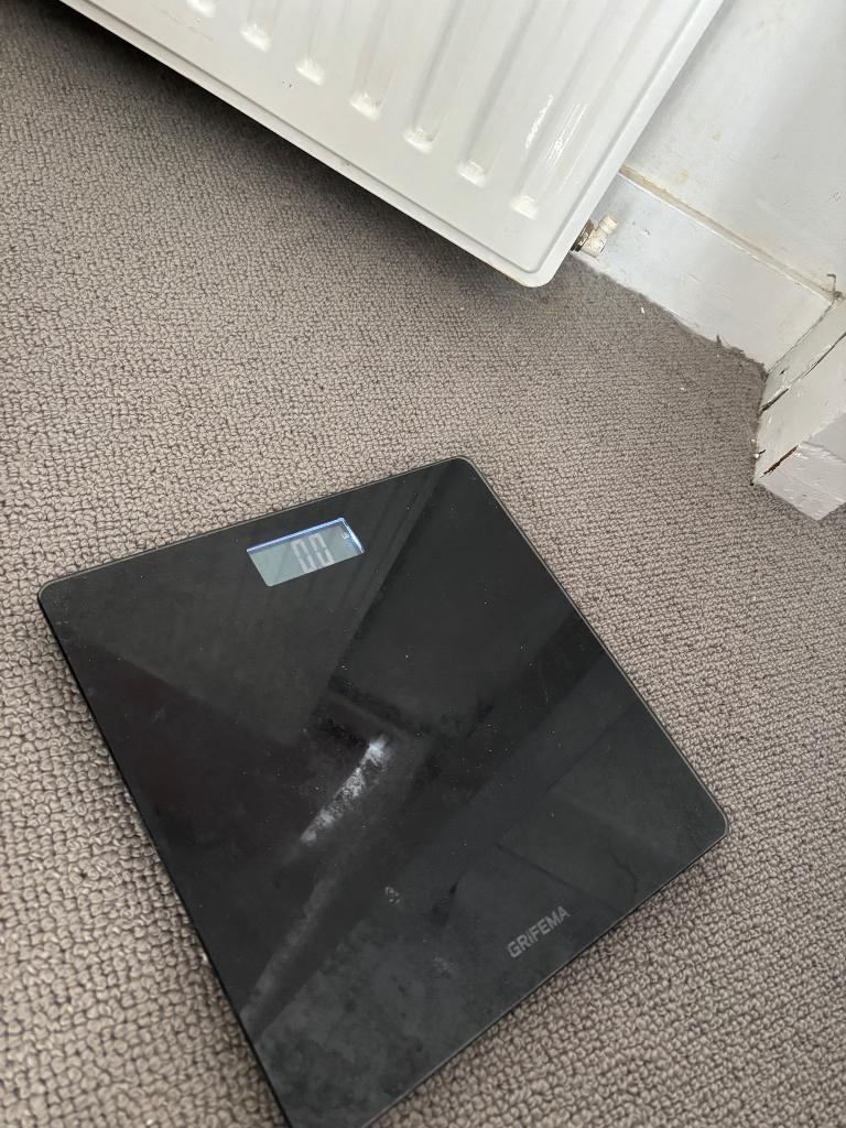 Weigh scale (weegschaal), Sport en Fitness, Ophalen, Zo goed als nieuw