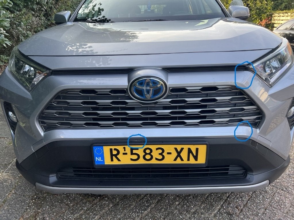 Foto 16 van Toyota Rav4 2.5 Hybrid AWD 2019 - technisch goed