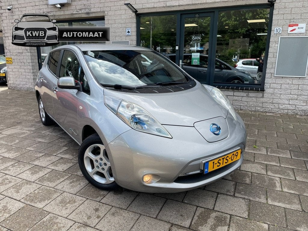 Nissan Leaf Base 24 kWh Camera Weinig Km NAP (bj 2013), Automaat, 0 cilinders, Gebruikt, Origineel Nederlands