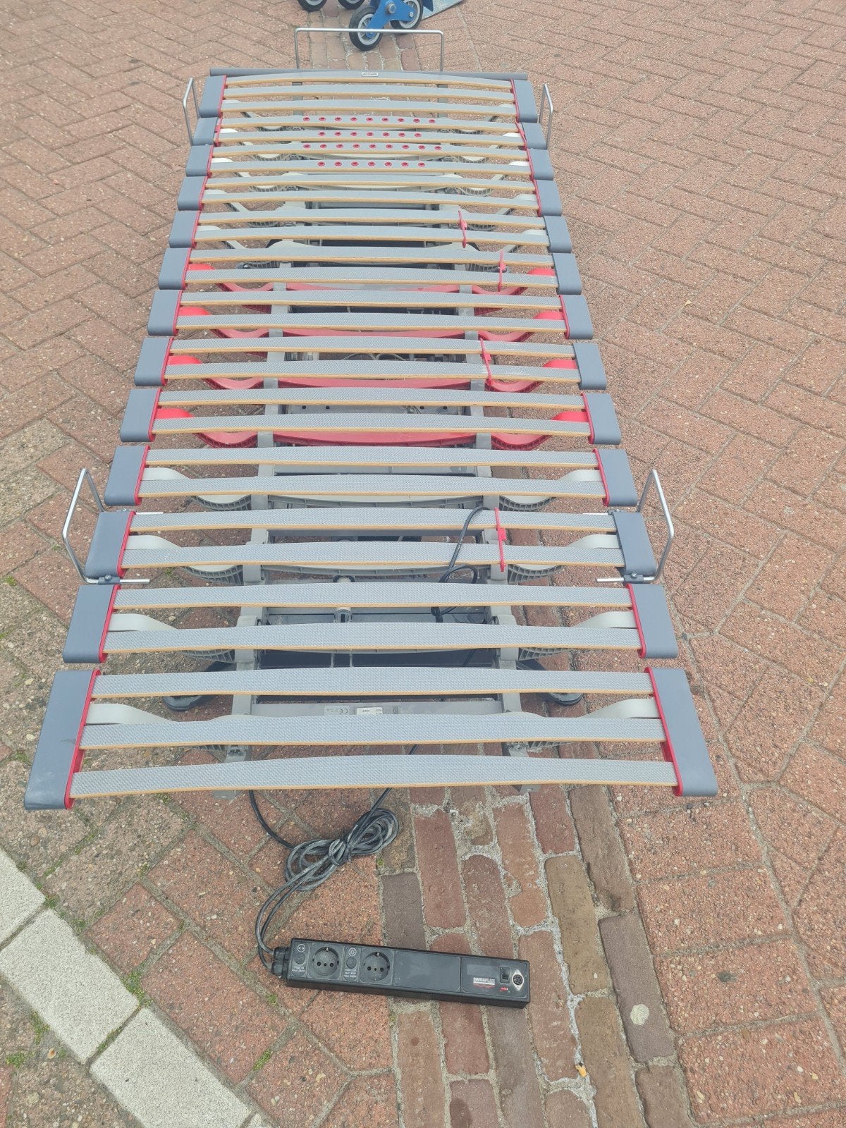 Verstelbare lattenbodem 90x200 cm - Swissflex goed als nieuw, Huis en Inrichting, Slaapkamer | Bedden, Ophalen, Overige materialen
