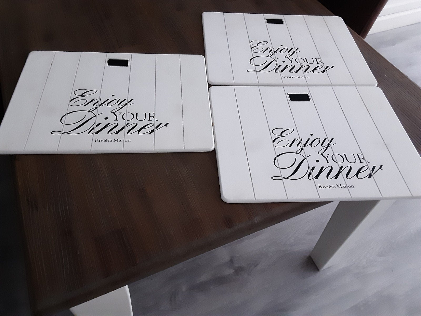 3x Riviera Maison placemats'Enjoy Your Dinner', Ophalen, Overige typen, Hout, Zo goed als nieuw
