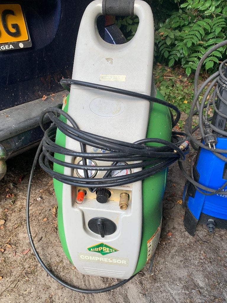 SCHUURVONDST EEN AIRPRESS COMPRESSOR NIEUW MAAR DOET NU NIKS, AIRPRESS, 6 tot 10 bar, Nieuw, Ophalen of Verzenden