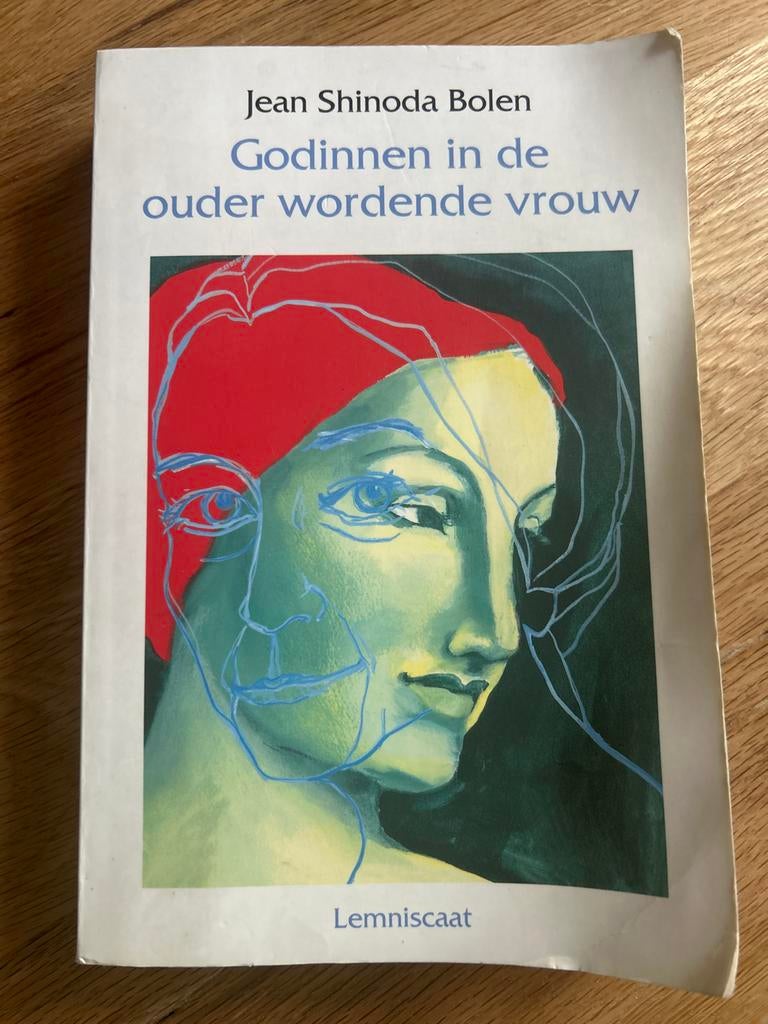 Godinnen in de ouder wordende vrouw - Jean Shinoda Bolen, Ophalen of Verzenden, Gelezen