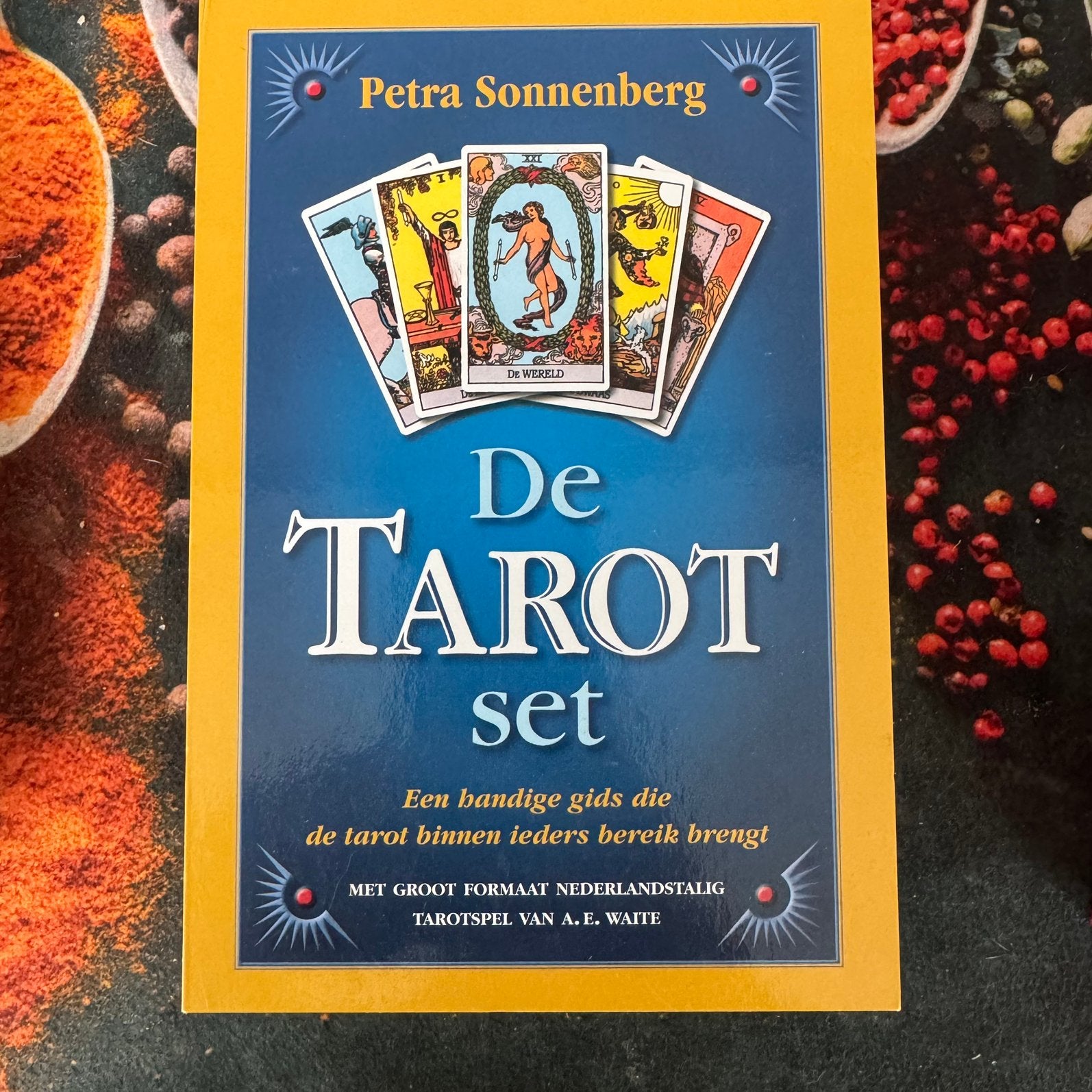De tarot set, Boeken, Ophalen of Verzenden, Zo goed als nieuw, Tarot of Kaarten leggen, Overige typen