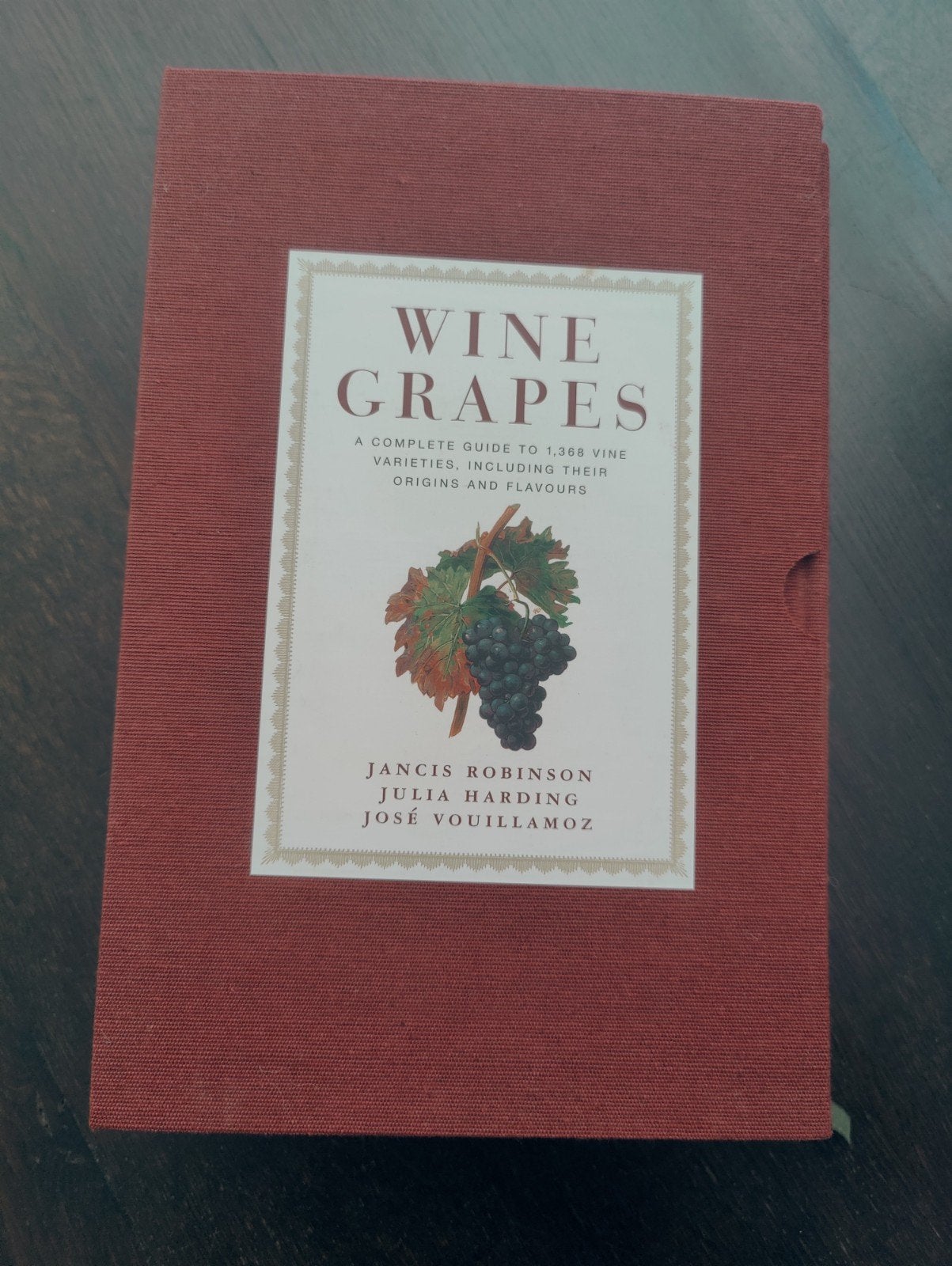 Wine Grapes: Complete Gids Wijnsoorten (Jancis Robinson), Boeken, Ophalen of Verzenden, Zo goed als nieuw, Jancis Robinson, Julia Harding, José Vouillamoz