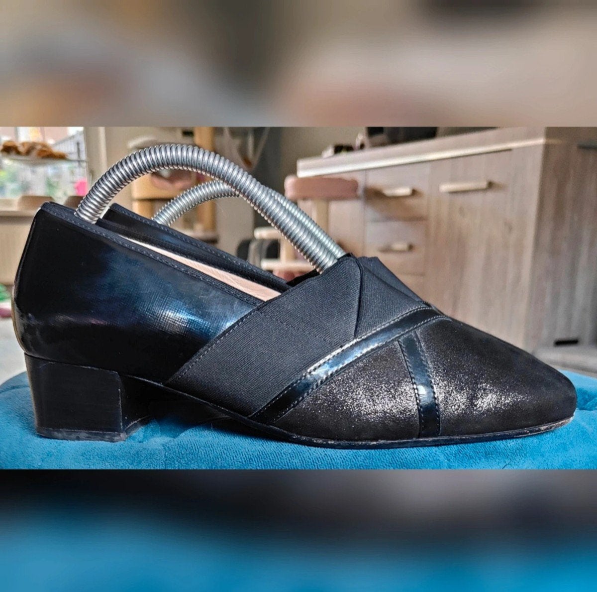 Mooie Zwarte pumps Hassia Evelyn maat 40.5, Ophalen of Verzenden, Zo goed als nieuw, Zwart