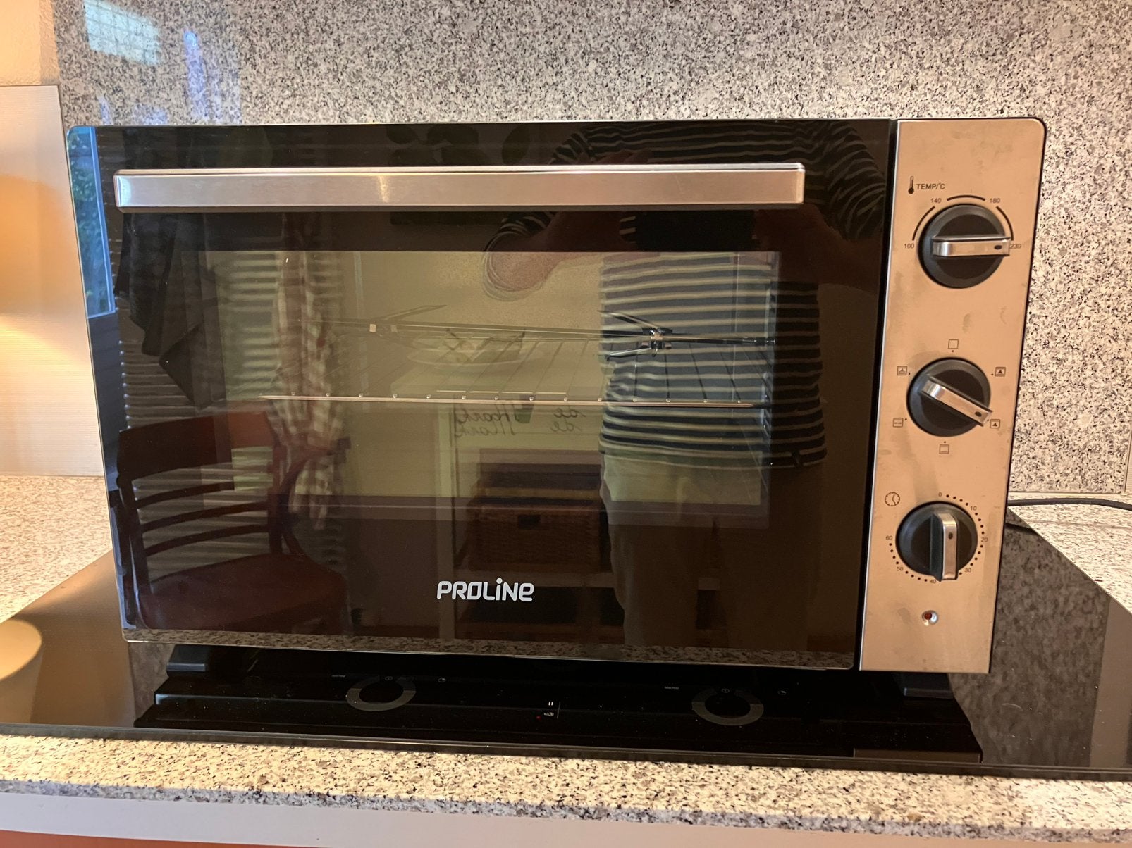 Vrijstaande Proline grill oven vrijwel ongebruikt, Witgoed en Apparatuur, Ophalen, Minder dan 45 cm, Overige merken, Hete lucht