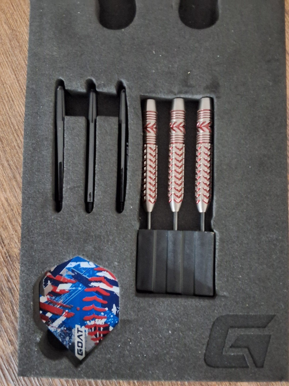 Dartpijlen set met flights en shafts, Ophalen