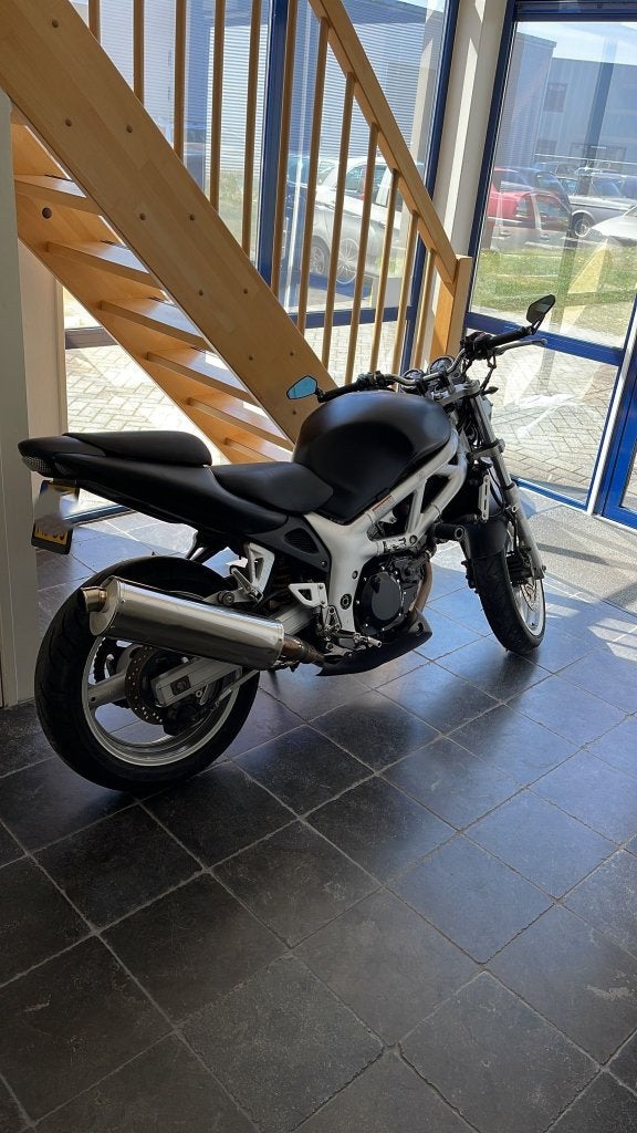 Suzuki SV650 Ideaal project/ Opknapper voor de liefhebber!, Ophalen, Gebruikt