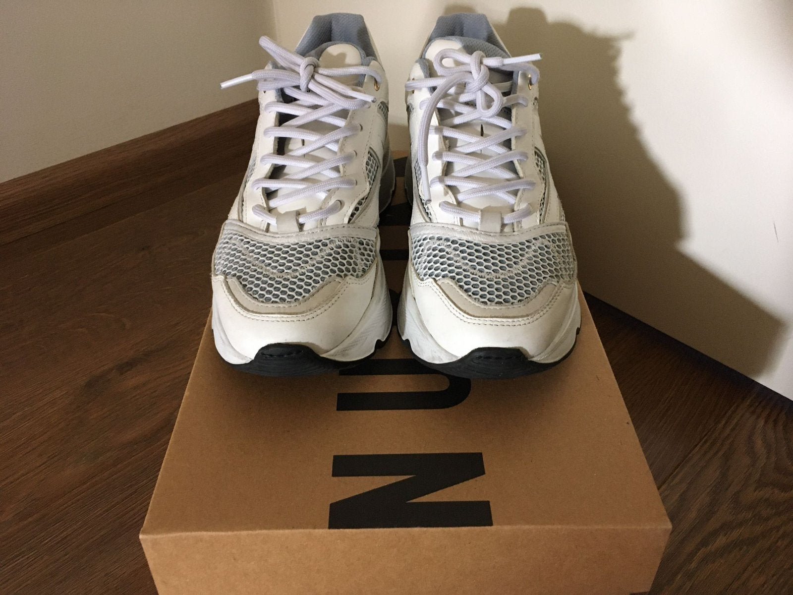 Nubikk dames sneakers maat 39, Ophalen, Zo goed als nieuw, Wit, Sneakers of Gympen