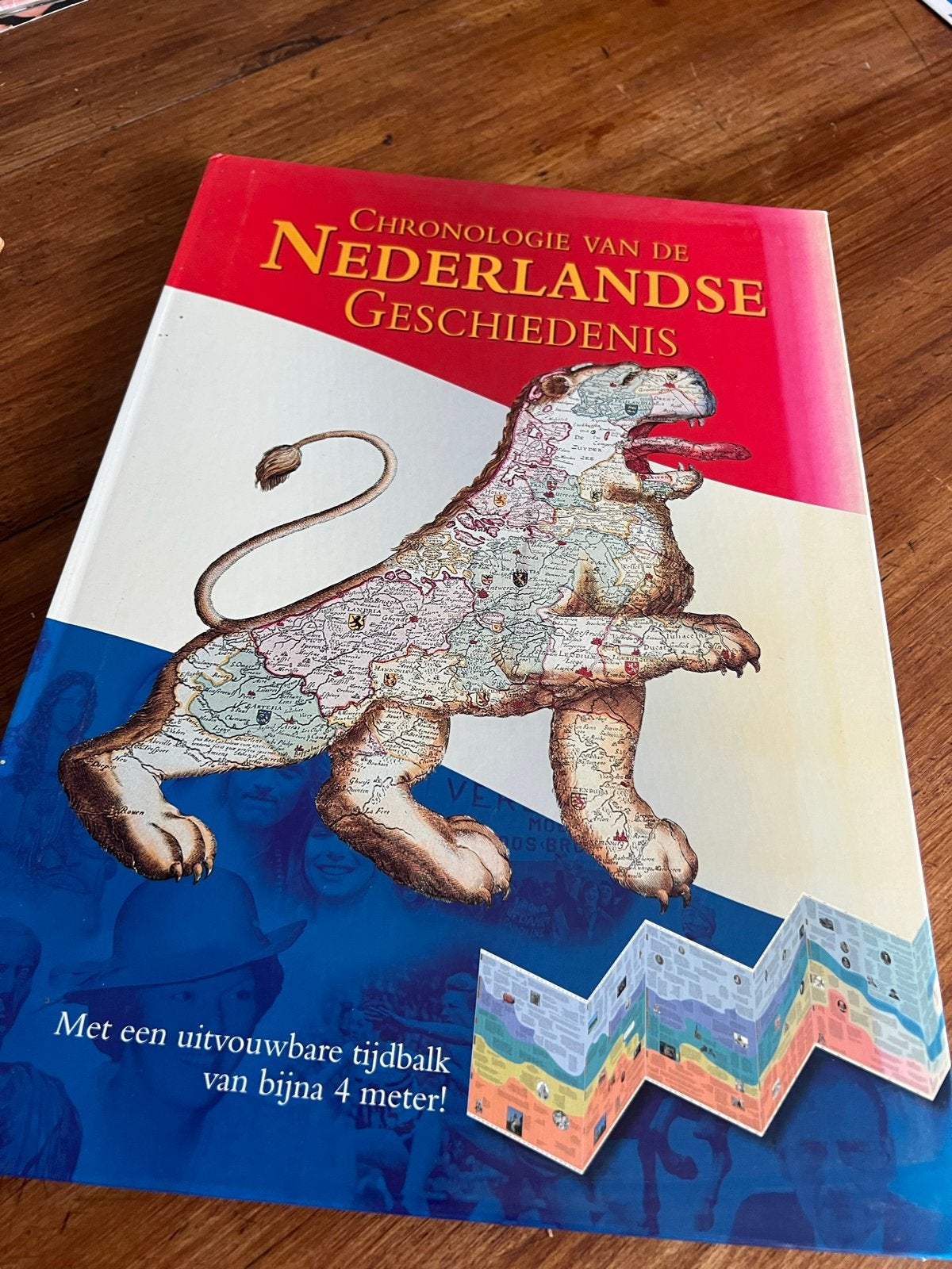 Chronologie van de Nederlandse Geschiedenis - Boek, Ophalen of Verzenden, 20e eeuw of later, Zo goed als nieuw