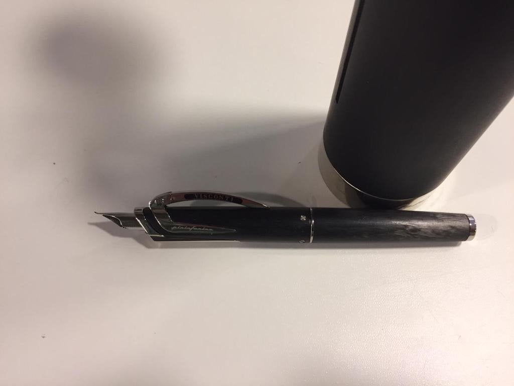 Visconti Pininfarina Vulpen - Zo goed als nieuw, Verzamelen, Overige merken, Met doosje, Ophalen of Verzenden, Zo goed als nieuw