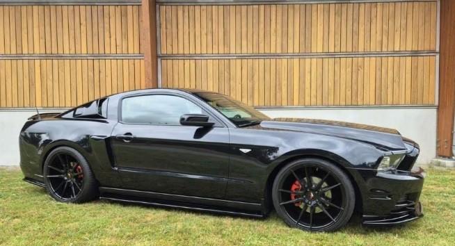 Unieke Ford Mustang 3.7 V6 Zwart, Automaat, Achterwielaandrijving, Zwart, Leder