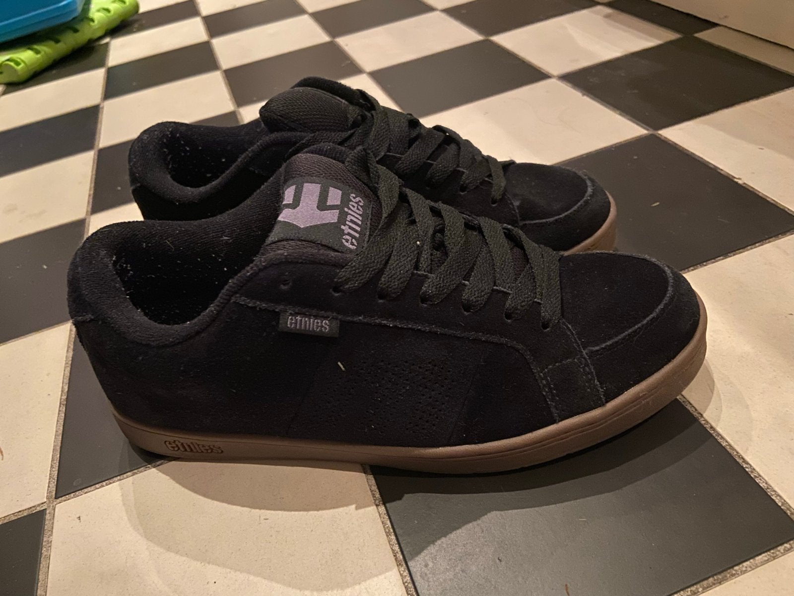 Etnies sneakers zo goed als nieuw - Maat 42,5, Ophalen of Verzenden, Zo goed als nieuw, Zwart, Sneakers of Gympen