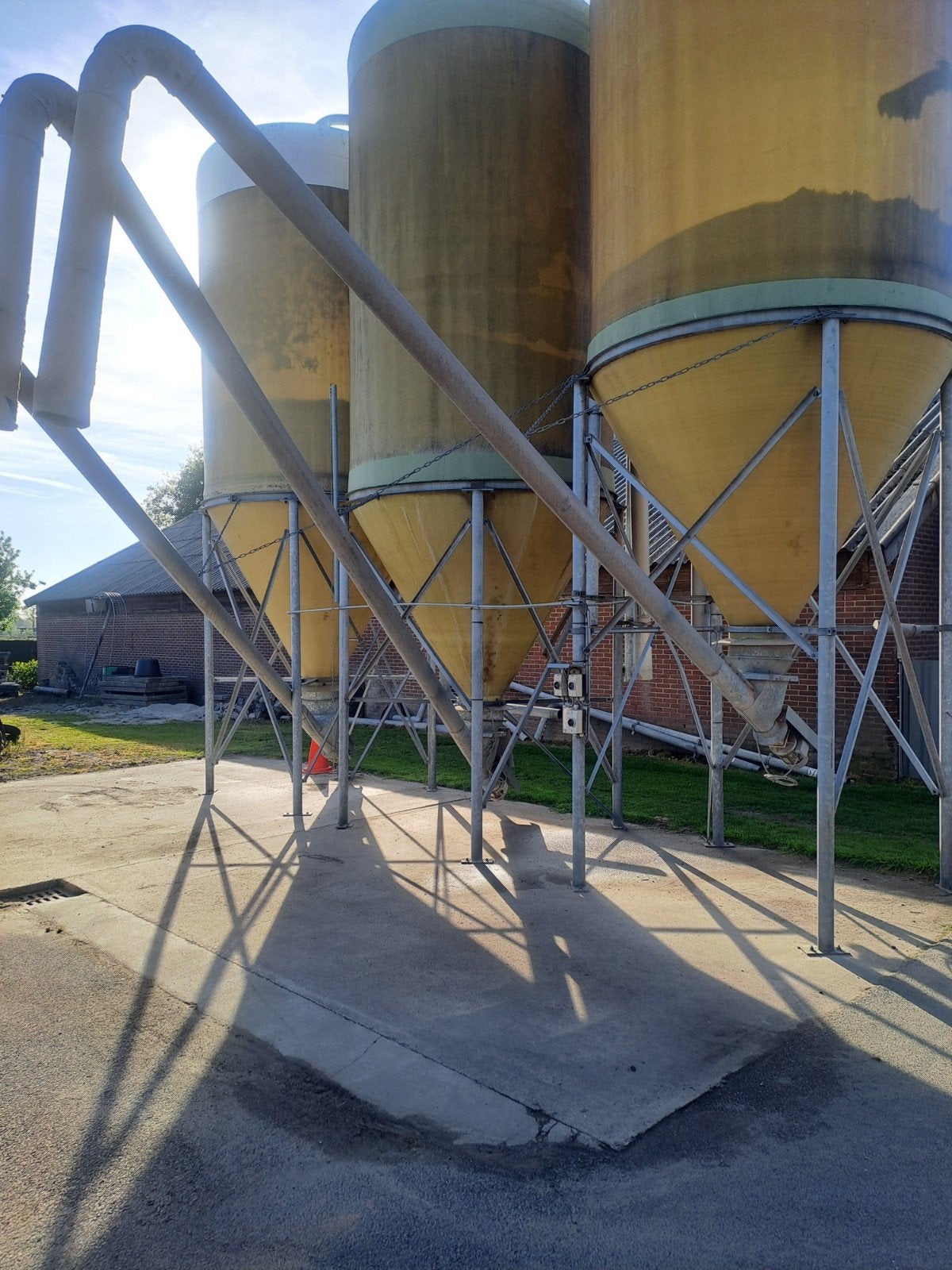 2x losvijzels voor voersilo, Ophalen