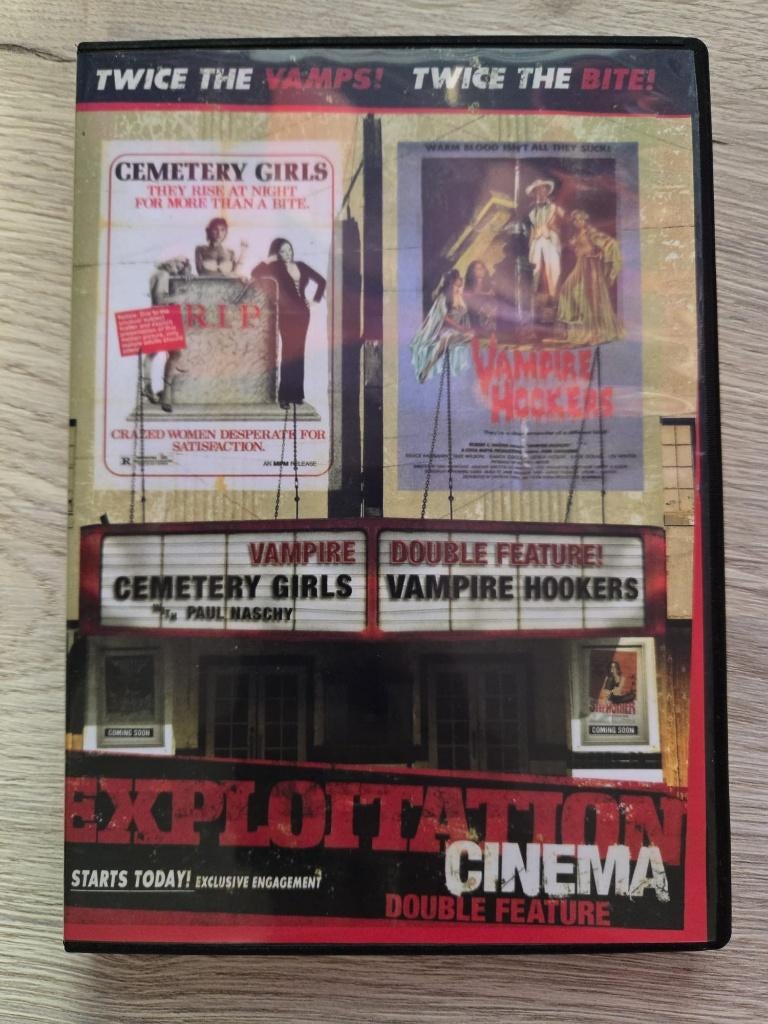 Cemetery Girls / Vampire Hookers (Code Red) 4 = 3 ACTIE, Cd's en Dvd's, Dvd's | Horror, Zo goed als nieuw, Slasher, Alle leeftijden