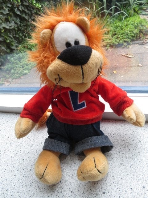 Loeki de Leeuw Loekie Geesink Studio Anna Club Plush rood, Ophalen of Verzenden, Zo goed als nieuw, Overige typen