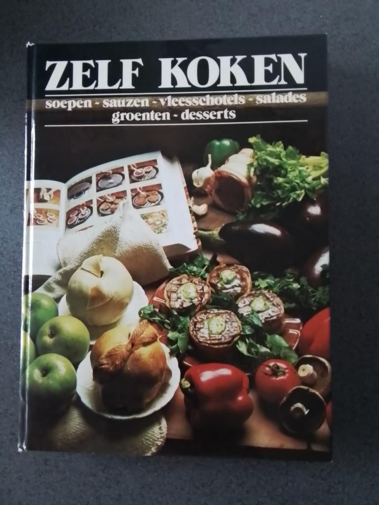 Zelf Koken uitgave Vroom & Dreesmann, Boeken, Hoofdgerechten, Overige gebieden, Ophalen, Onbekend
