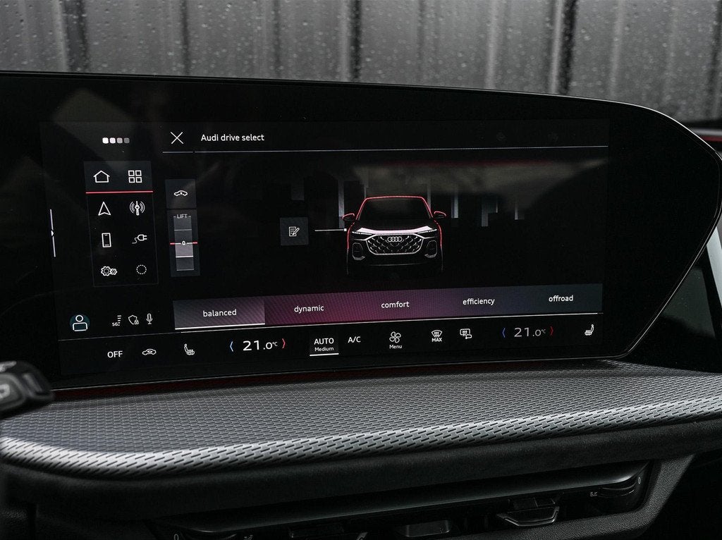 Audi Q5 Sportback 2.0 TFSI e-hybrid quattro S edition | Luch, Auto's, Automaat, Stof, Gebruikt, 4 cilinders