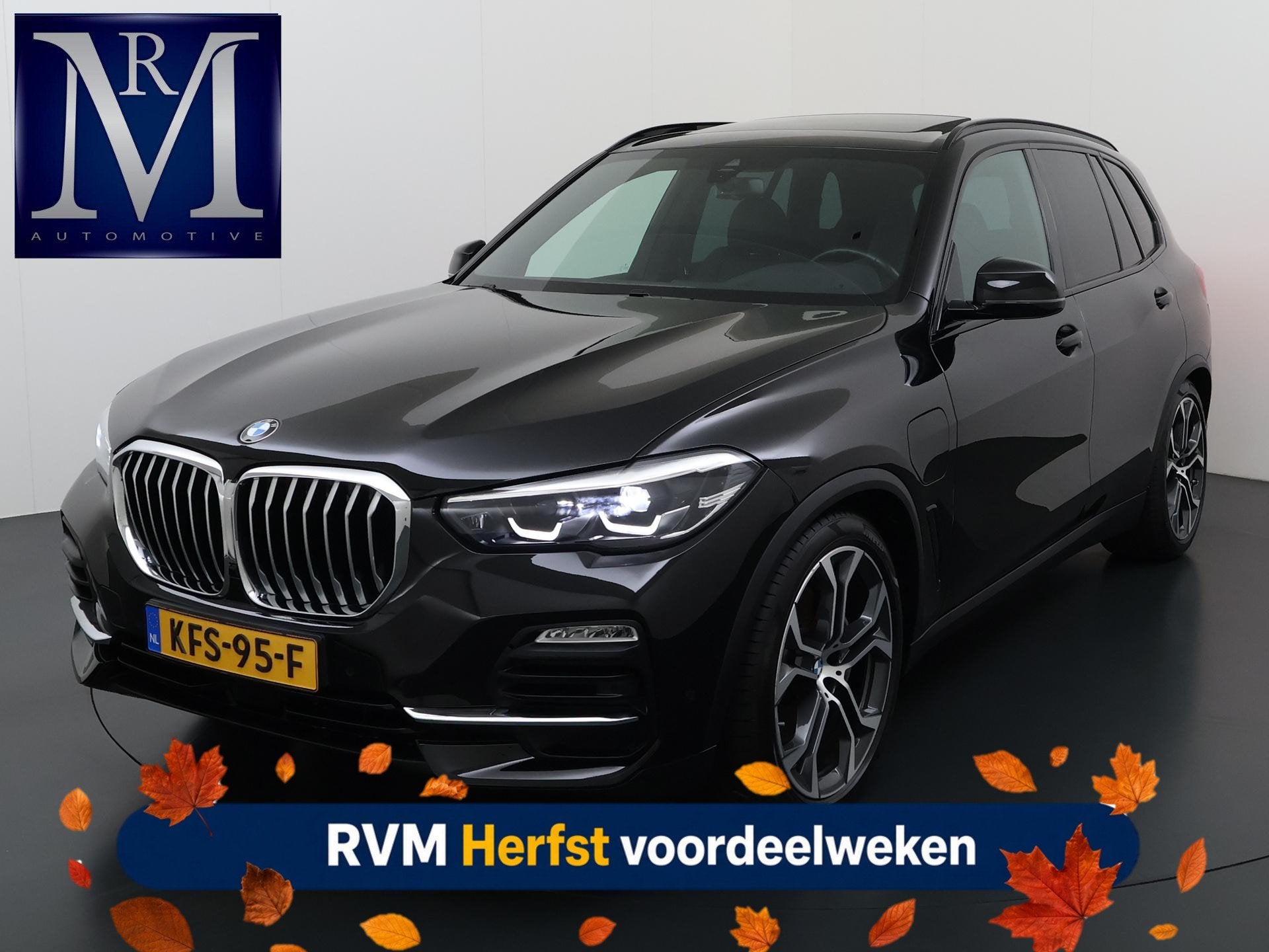 BMW X5 xDrive45e High Executive VAN: 54.900,- VOOR: 49.877,-, Auto's, Gebruikt, 394 pk, Zwart, Vierwielaandrijving