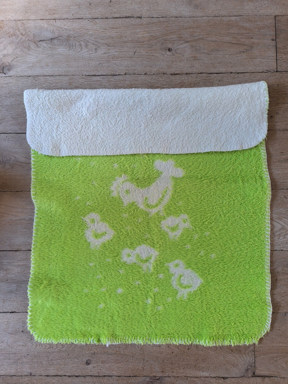 Lief vintage babydekentje 95x70cm met kuikentjes, Ophalen of Verzenden