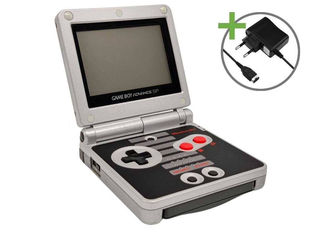 Nintendo Gameboy Advance SP - Classic Nes Edition, Spelcomputers en Games, Spelcomputers | Nintendo Game Boy, Zo goed als nieuw