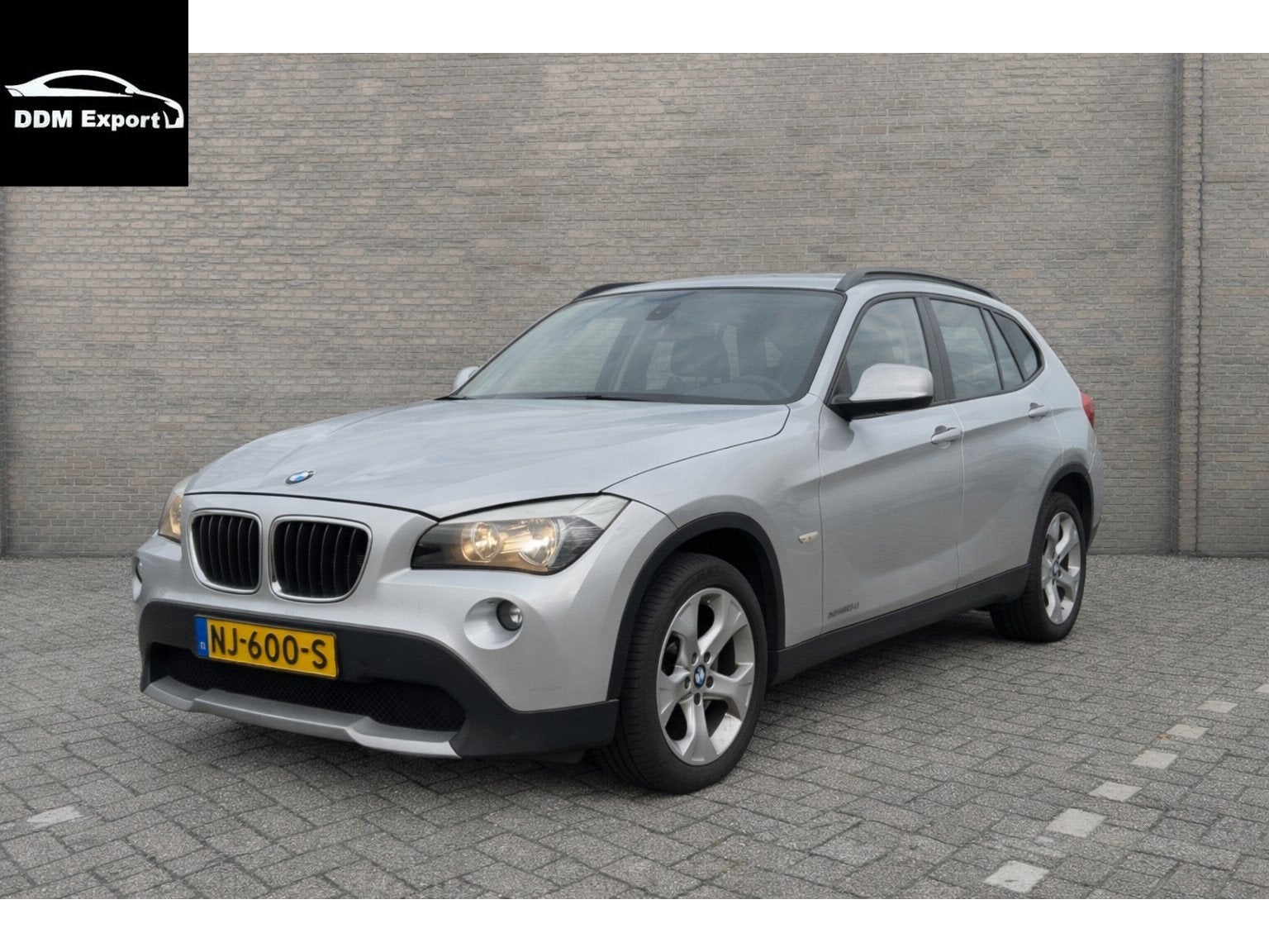 BMW X1 xDrive18d Executive Automaat (bj 2011), Auto's, Euro 5, Stof, Bedrijf, Diesel